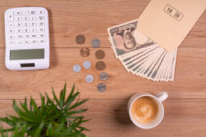 「時給」と「月給」、どちらが得？給与のしくみを解説